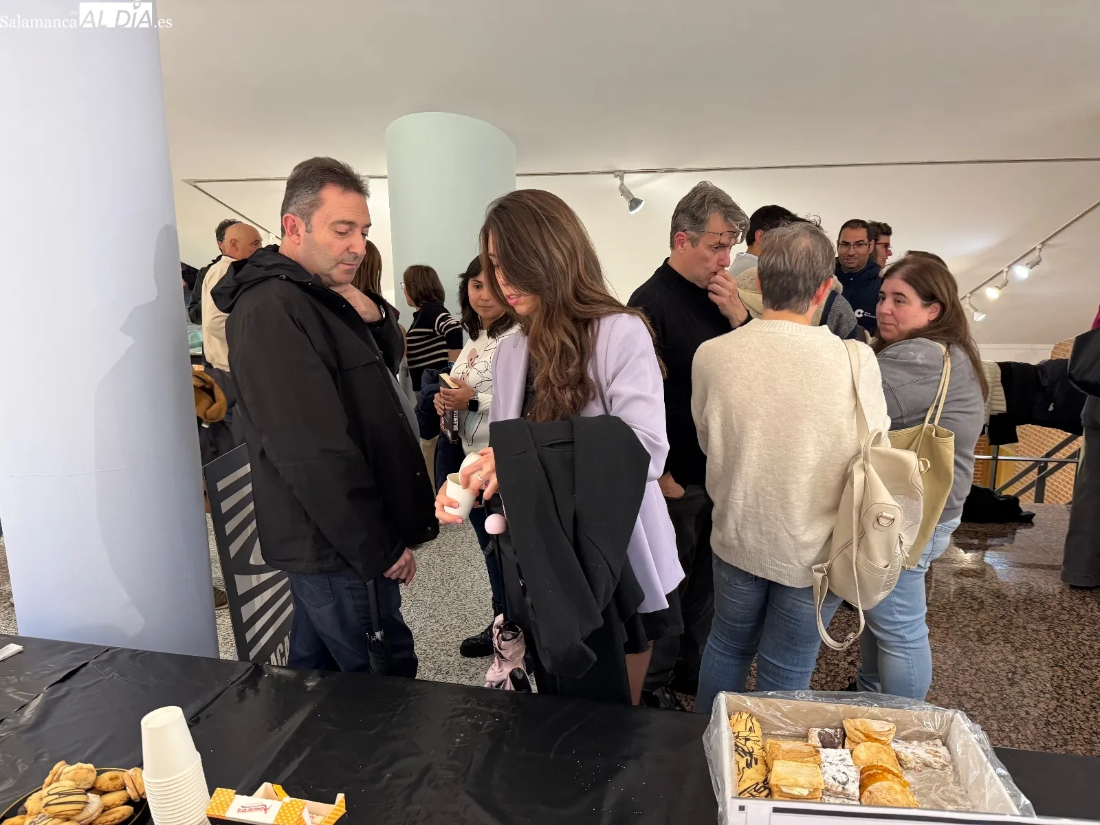 Foto 7 - Pe&ntilde;aranda se ti&ntilde;e de negro con el I Festival de Novela Negra &lsquo;Bracamonte en Negro&rsquo;