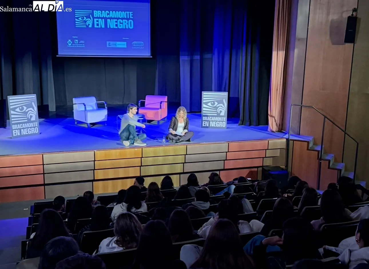 Foto 3 - Ane P&eacute;rez gana el Concurso de Relato Corto Juvenil del Festival &lsquo;Bracamonte en Negro&rsquo; con El Coleccionista