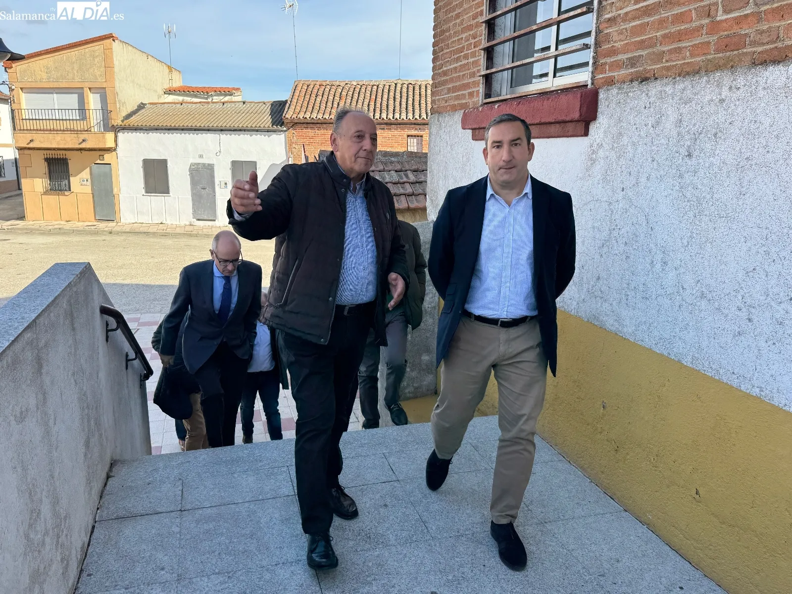 Foto 4 - La Junta y la Diputaci&oacute;n impulsan en Macotera un programa mixto en atenci&oacute;n sociosanitaria para 10 personas y con &ldquo;empleo seguro&rdquo; tras el