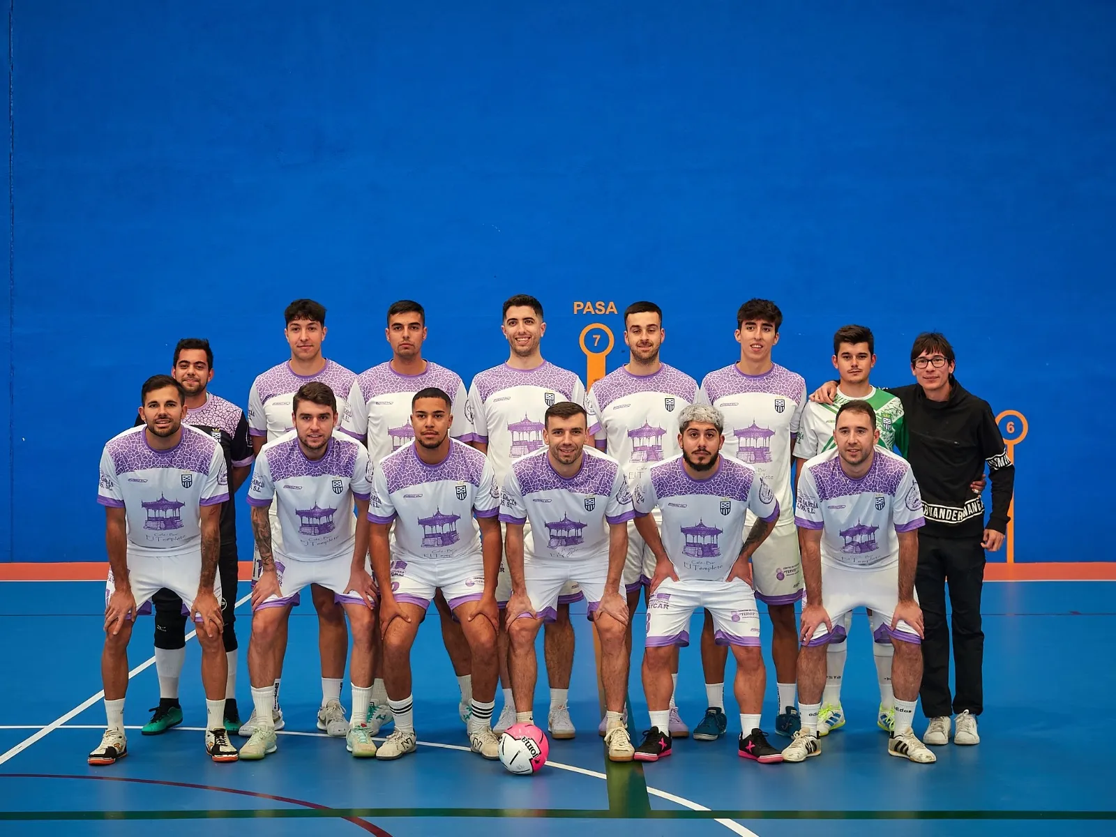 Imágenes del Bracamonte FS frente al CD Miróbriga. Fotos ‘Lillo’