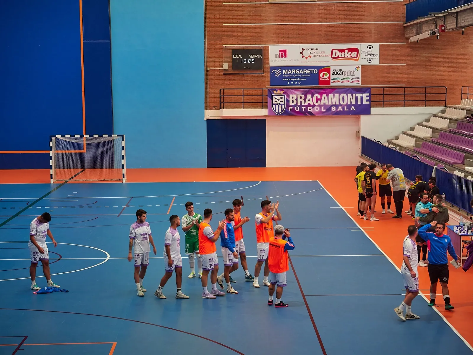 Imágenes del Bracamonte FS frente al CD Miróbriga. Fotos ‘Lillo’