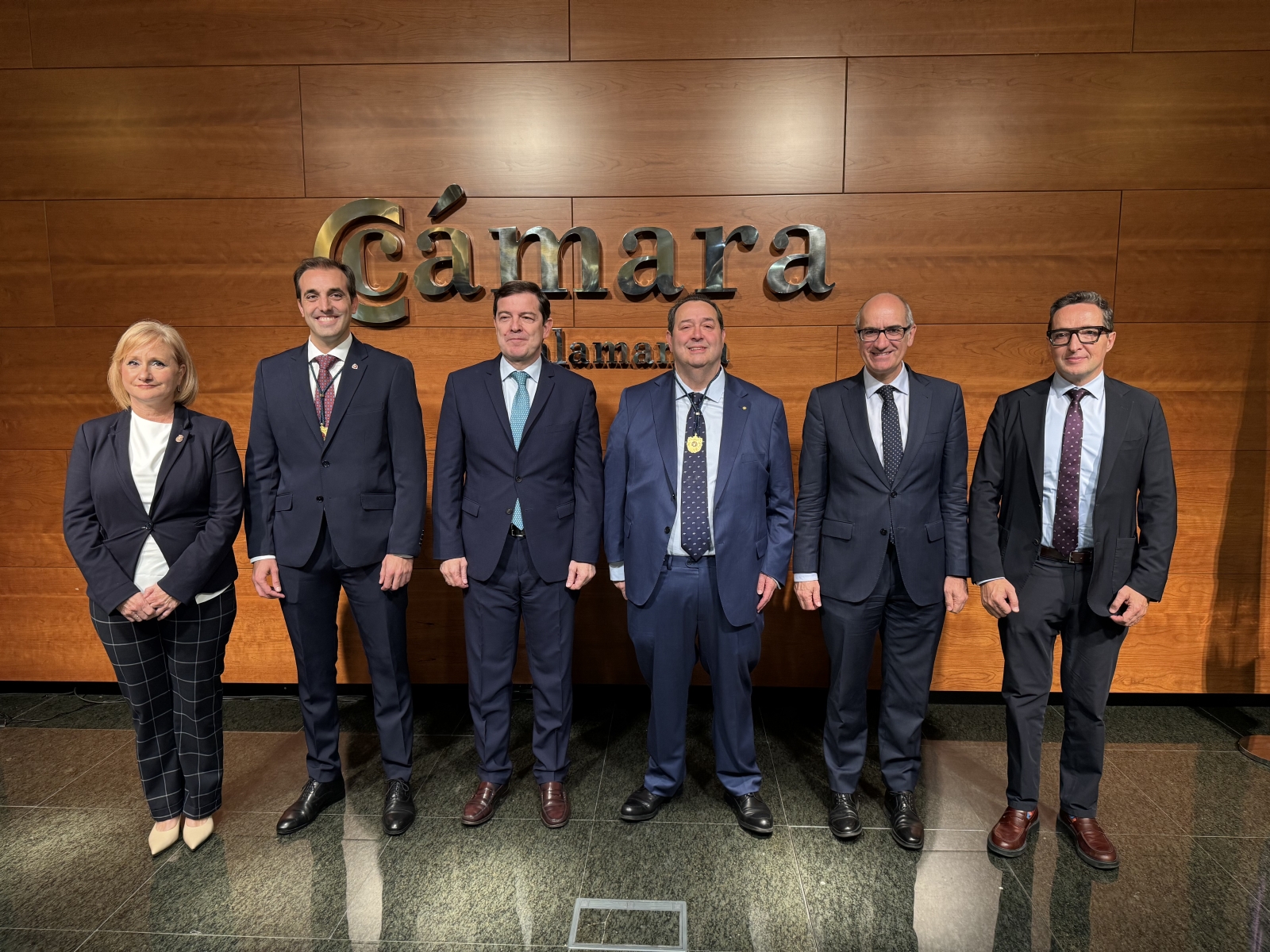 Benjamín Crespo recibe la Medalla al Mérito de la Cámara de Salamanca
