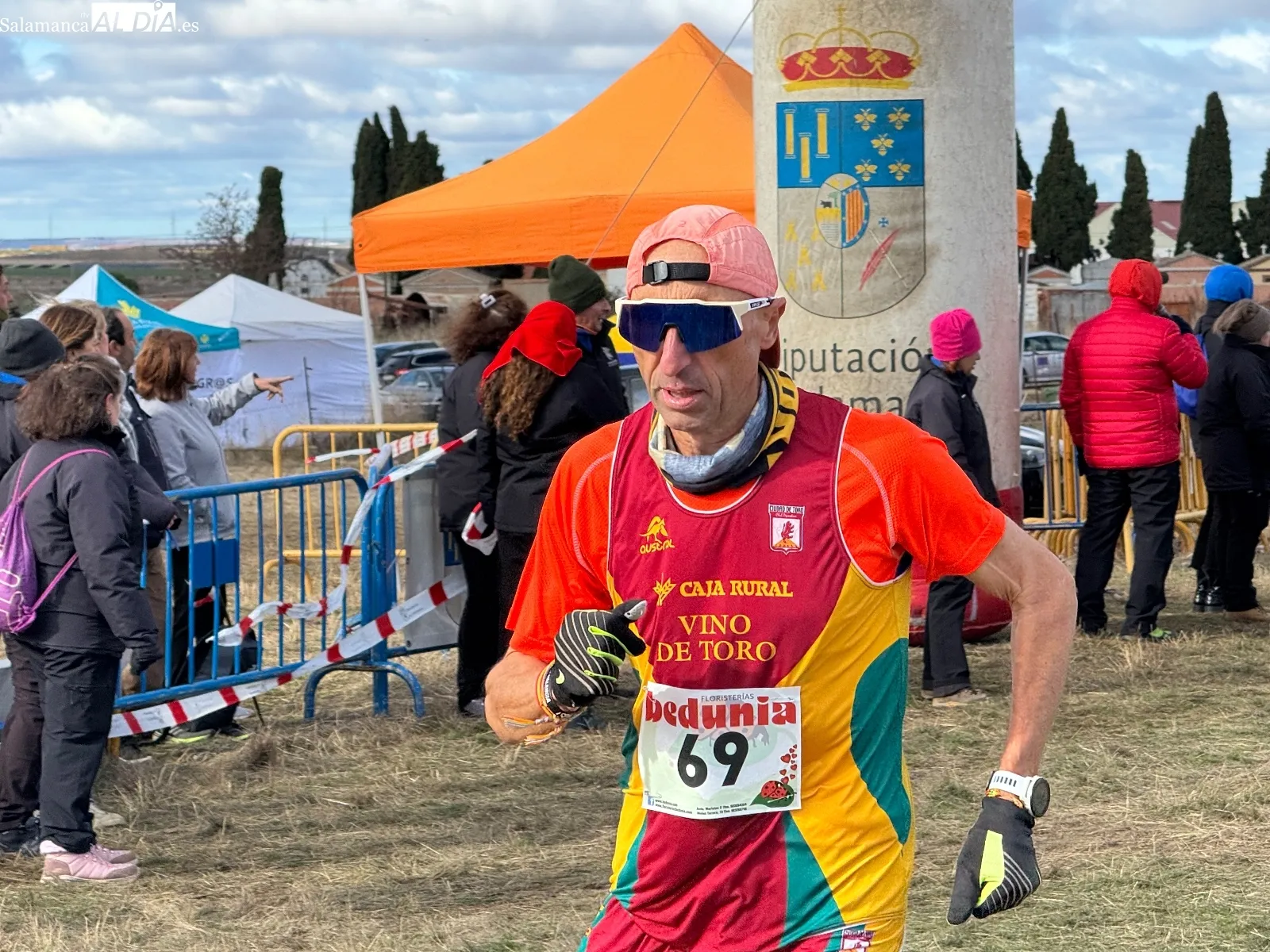 Foto 18 - FOTOS | Roberto Bueno y Luc&iacute;a Corral se llevan un animado VI Cross Popular Ciudad de Pe&ntilde;aranda