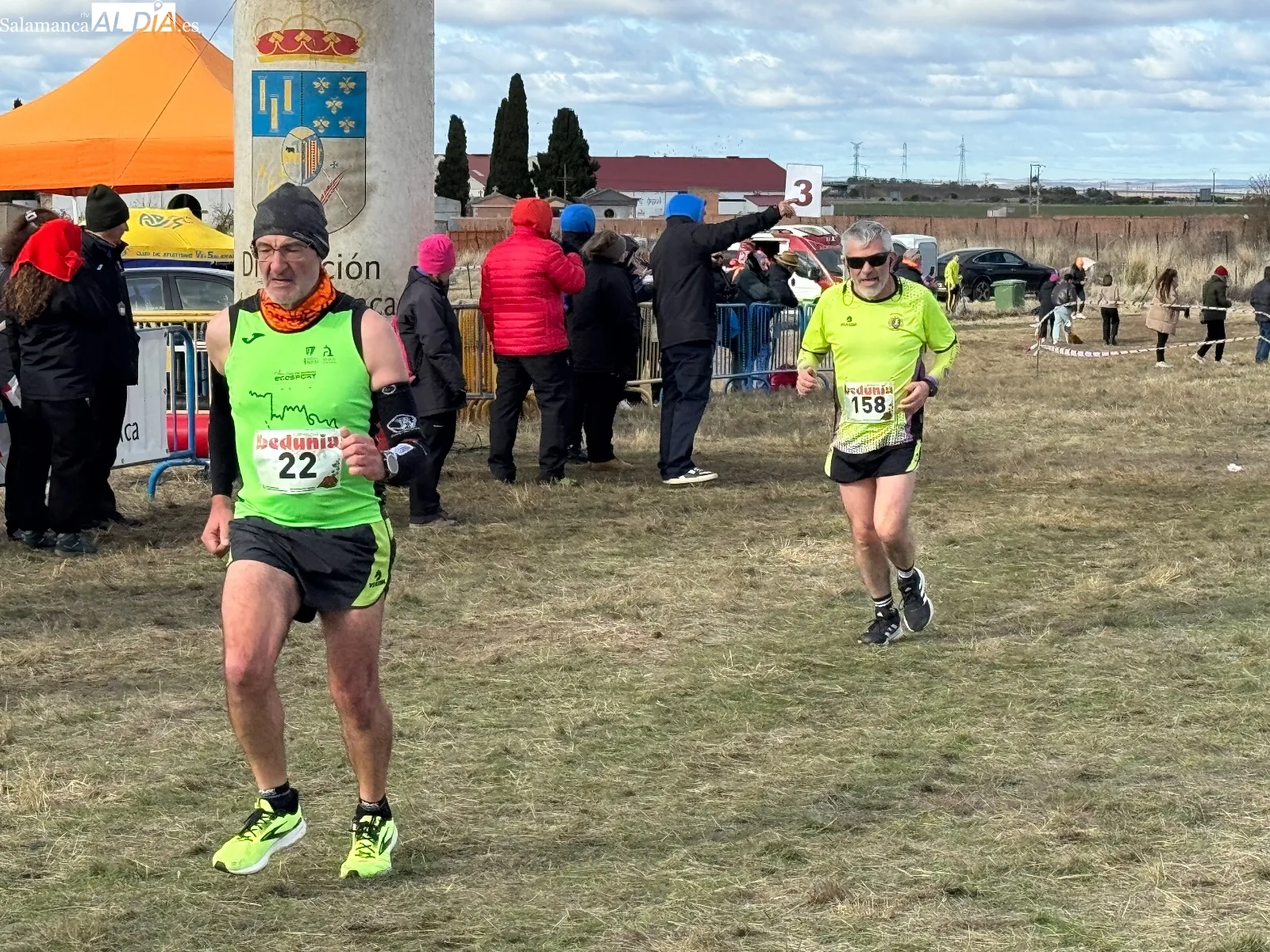 Foto 13 - FOTOS | Roberto Bueno y Luc&iacute;a Corral se llevan un animado VI Cross Popular Ciudad de Pe&ntilde;aranda