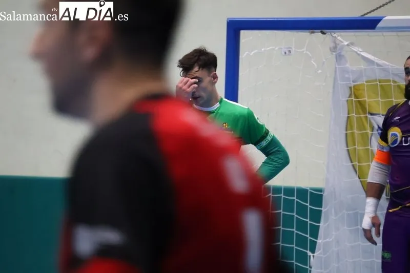 Foto 15 - FOTOS | El Piensos Dur&aacute;n Albense se impone en un partido de locura ante el Caja Rural River Sala Zamora (8-6)