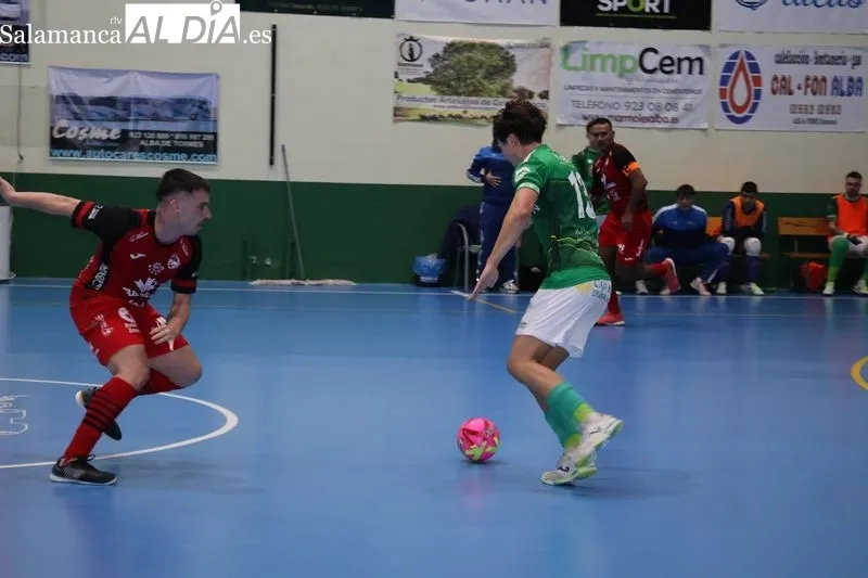 Foto 12 - FOTOS | El Piensos Dur&aacute;n Albense se impone en un partido de locura ante el Caja Rural River Sala Zamora (8-6)