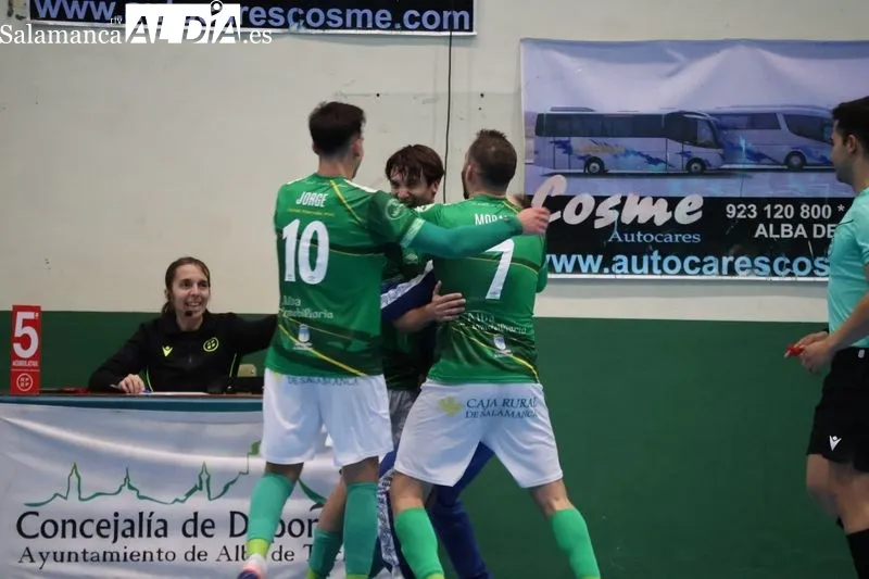 Foto 11 - FOTOS | El Piensos Dur&aacute;n Albense se impone en un partido de locura ante el Caja Rural River Sala Zamora (8-6)