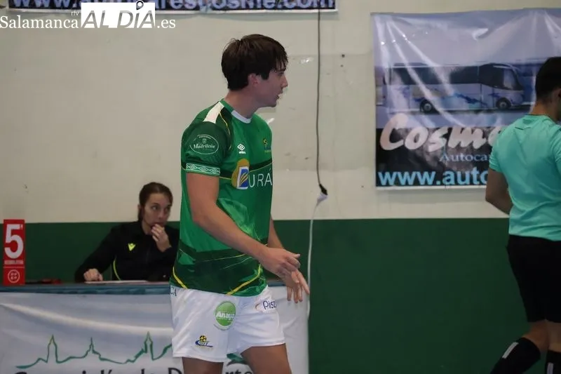 Foto 6 - FOTOS | El Piensos Dur&aacute;n Albense se impone en un partido de locura ante el Caja Rural River Sala Zamora (8-6)