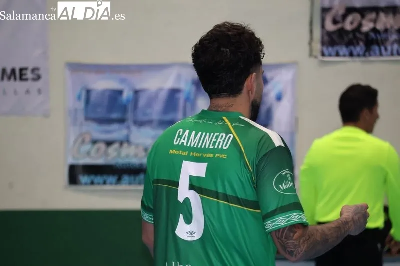 Foto 12 - FOTOS | El Piensos Dur&aacute;n Albense rescata un punto en un partido ca&oacute;tico y de dominio visitante (3&ndash;3)