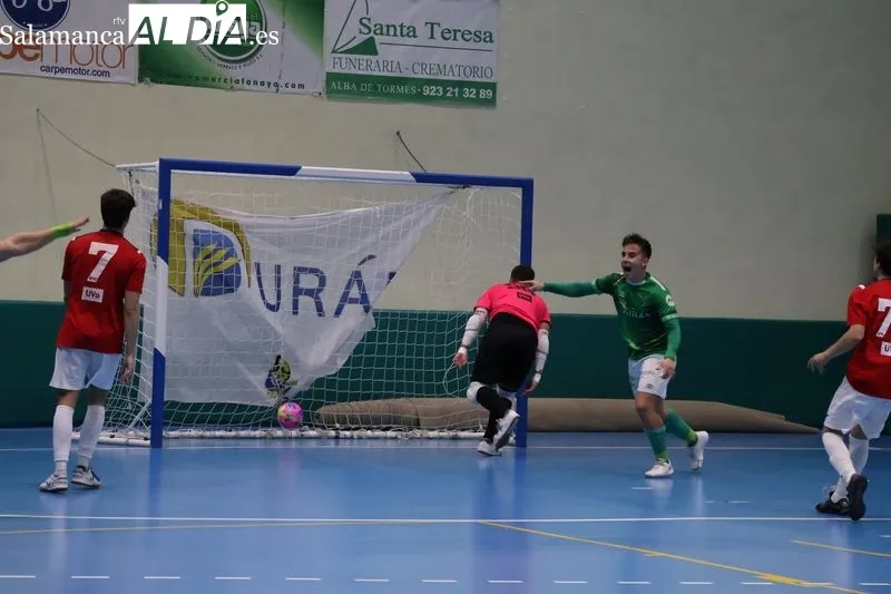 Foto 9 - FOTOS | El Piensos Dur&aacute;n Albense rescata un punto en un partido ca&oacute;tico y de dominio visitante (3&ndash;3)