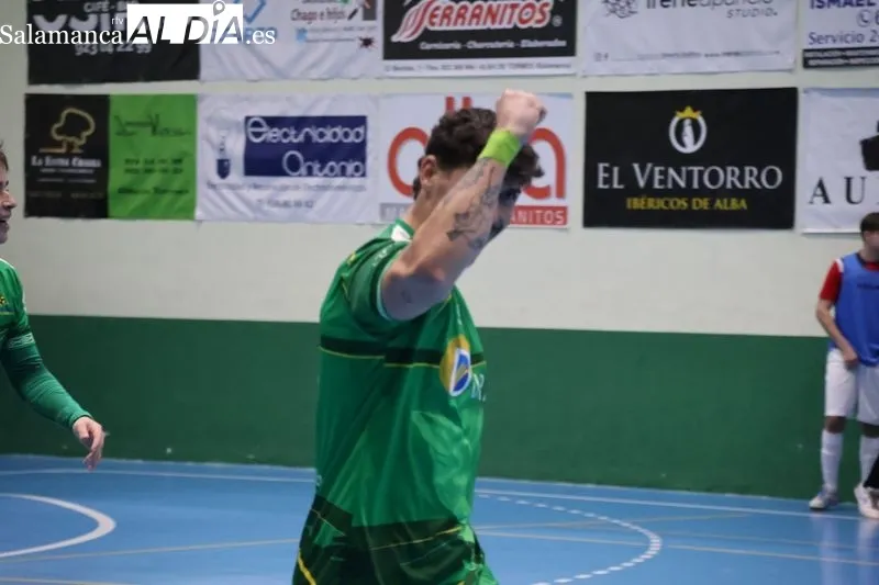 Foto 6 - FOTOS | El Piensos Dur&aacute;n Albense rescata un punto en un partido ca&oacute;tico y de dominio visitante (3&ndash;3)