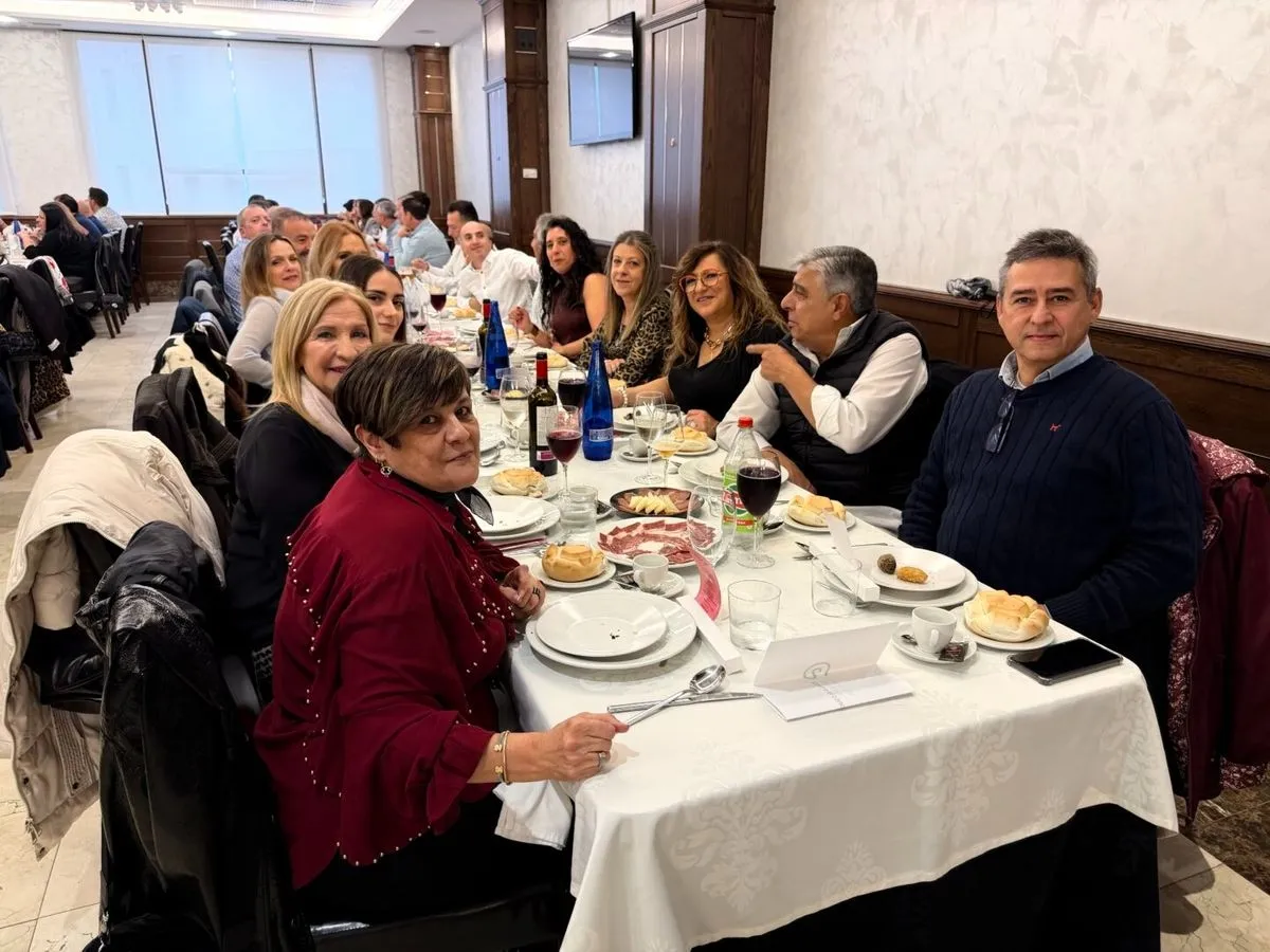Foto 7 - FOTOS | Guijuelo se vuelca con la AECC: lleno en la primera comida y dos nuevas citas en noviembre