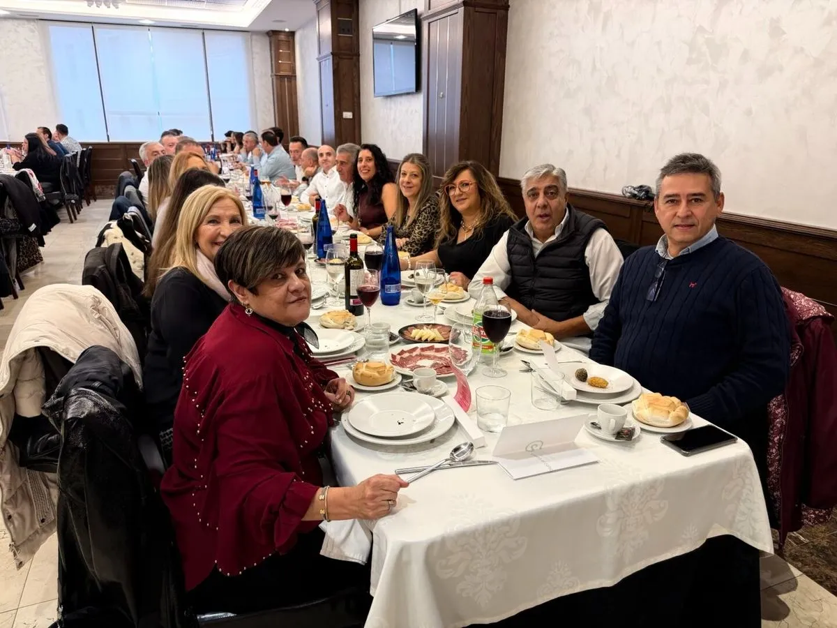 Foto 6 - FOTOS | Guijuelo se vuelca con la AECC: lleno en la primera comida y dos nuevas citas en noviembre