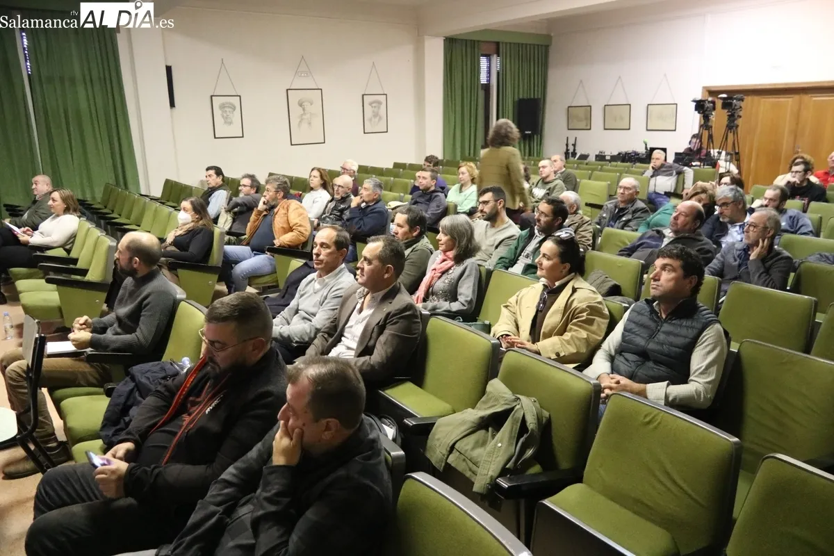 Jornada 'Dehesas con futuro' celebrada este viernes en Villavieja de Yeltes / CORRAL