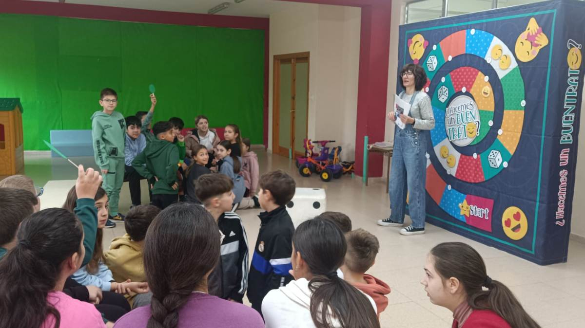 Los escolares de 6º de Primaria firman un compromiso por el ‘buen trato’