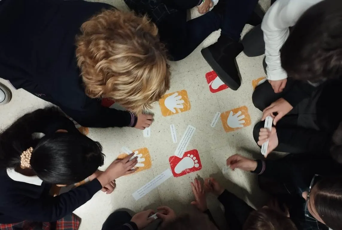 Foto 2 - Los escolares de 6&ordm; de Primaria firman un compromiso por el &lsquo;buen trato&rsquo;