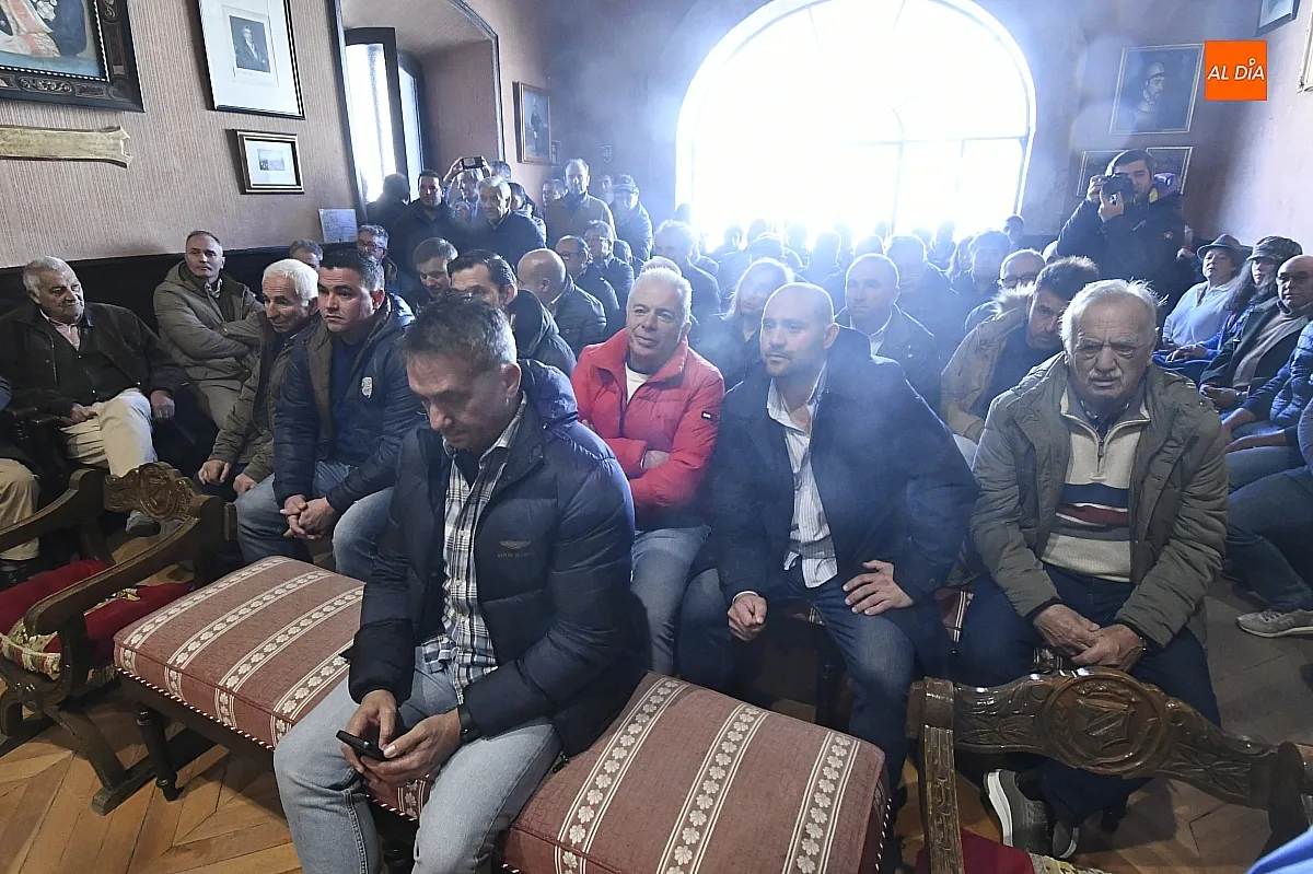 Foto 8 - Acuerdo sin fisuras entre industriales y ganaderos para fijar el precio del porcino en la XXVI Lonja de Ciudad Rodrigo