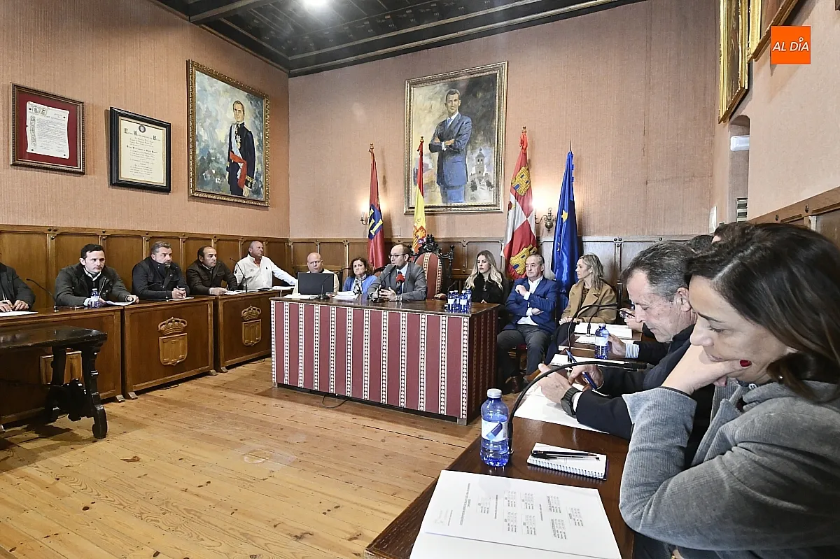 Foto 9 - Acuerdo sin fisuras entre industriales y ganaderos para fijar el precio del porcino en la XXVI Lonja de Ciudad Rodrigo