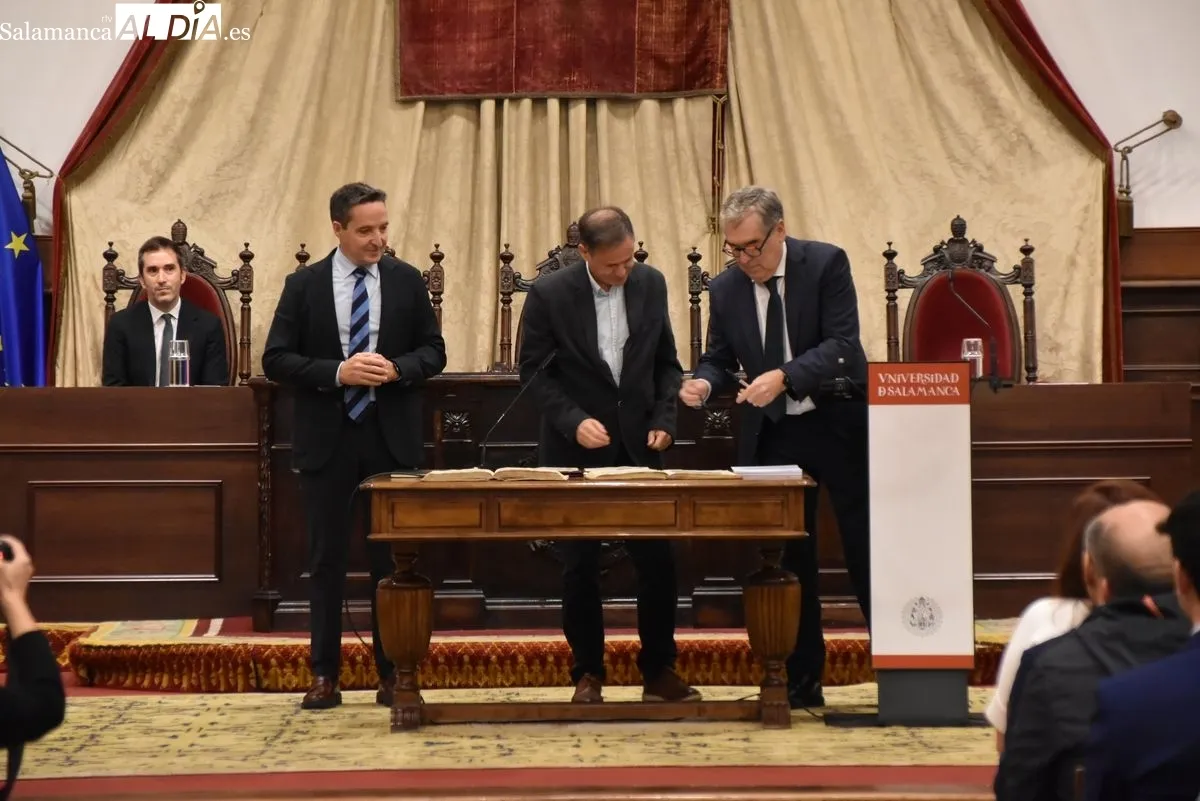 Toma de posesión de nuevos cargos académicos y del personal docente e investigador en la USAL | Fotos: T.S