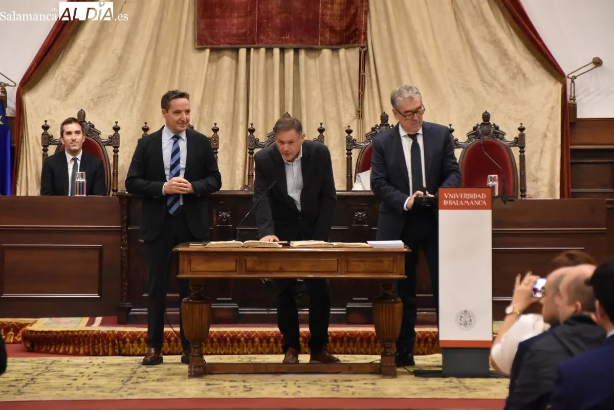 Toma de posesión de nuevos cargos académicos y del personal docente e investigador en la USAL | Fotos: T.S