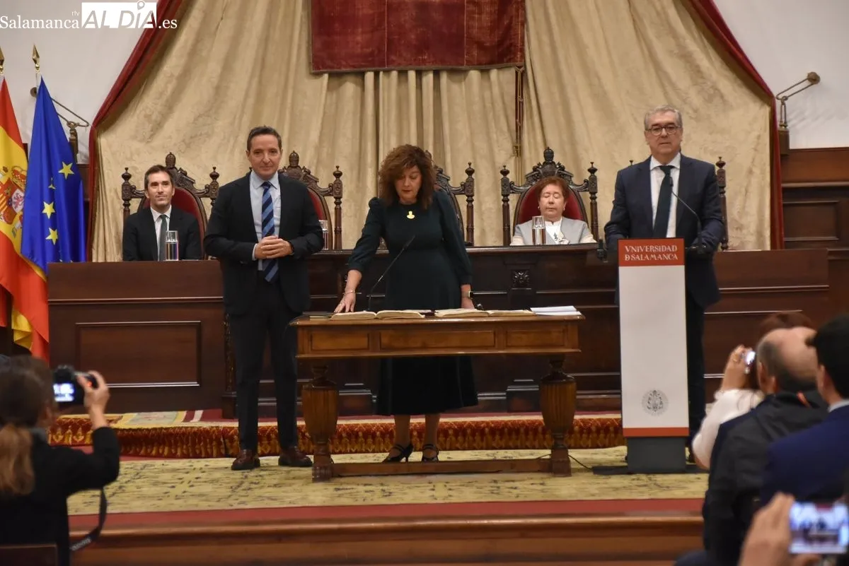 Toma de posesión de nuevos cargos académicos y del personal docente e investigador en la USAL | Fotos: T.S