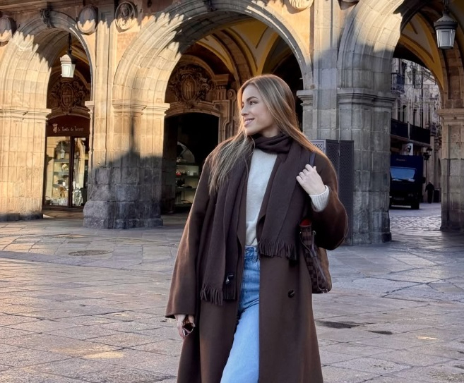 Olga Casado en Salamanca: visita la ciudad tras su premio