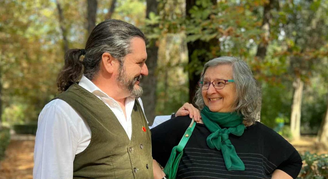 Clara Obligado y Raúl de Tapia presentan Un árbol de compañía en el bosque modernista de la Casa Lis