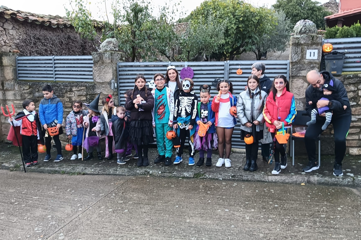 Halloween en Cerralbo: así fue el truco o trato del pueblo