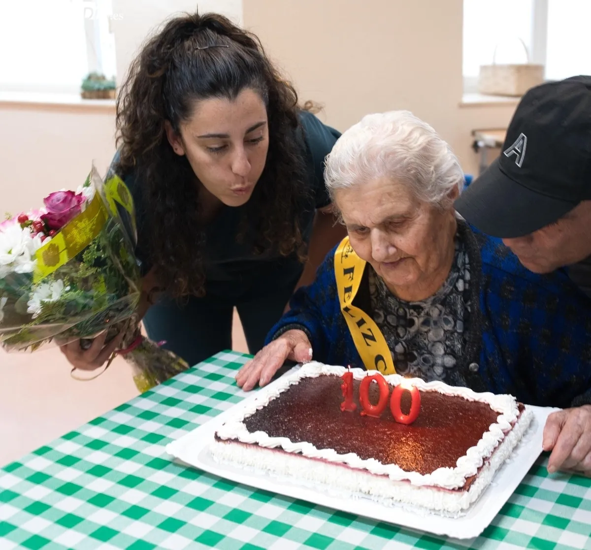 Marcelina Montes Vicente cumple 100 años en la residencia La Llanada I de Aldeadávila de la Ribera