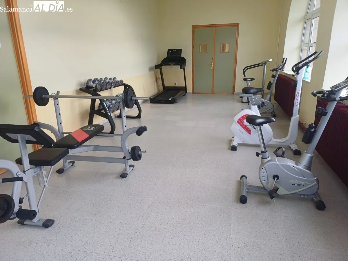 Los vecinos de Hinojosa de Duero cuentan desde ayer lunes con gimnasio