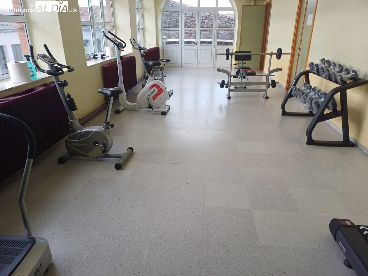 Los vecinos de Hinojosa de Duero cuentan desde ayer lunes con gimnasio