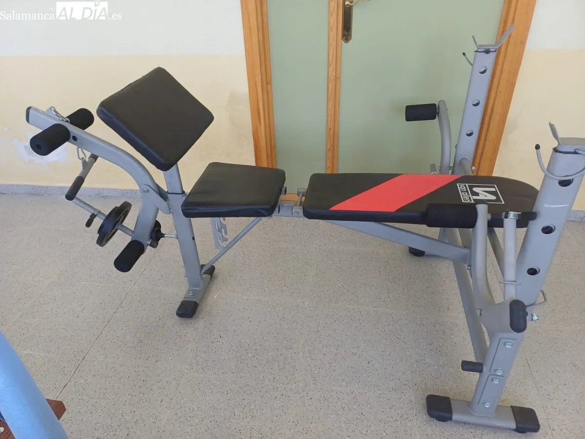 Los vecinos de Hinojosa de Duero cuentan desde ayer lunes con gimnasio