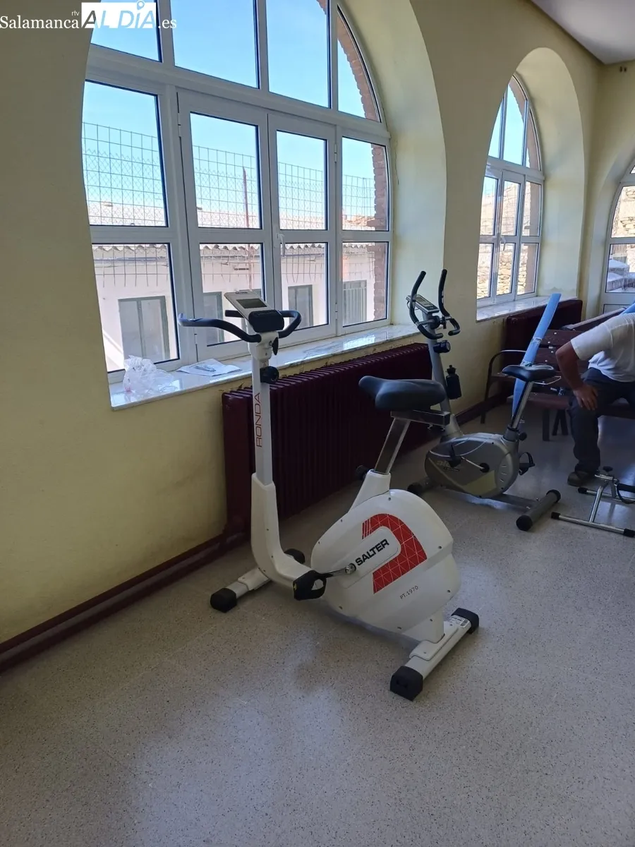 Los vecinos de Hinojosa de Duero cuentan desde ayer lunes con gimnasio
