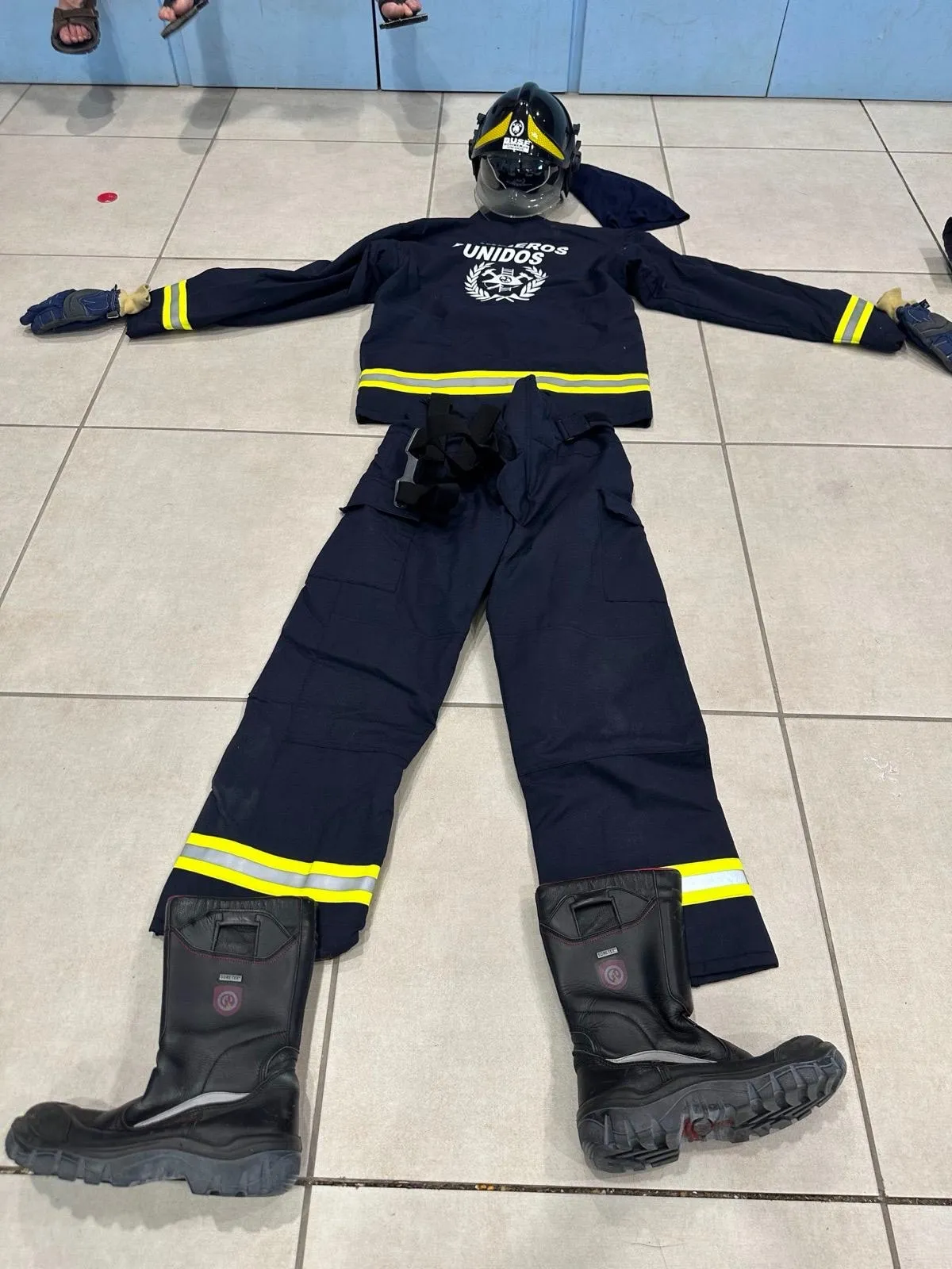 Taller pequeños Bomberos en diferentes poblaciones de Salamanca