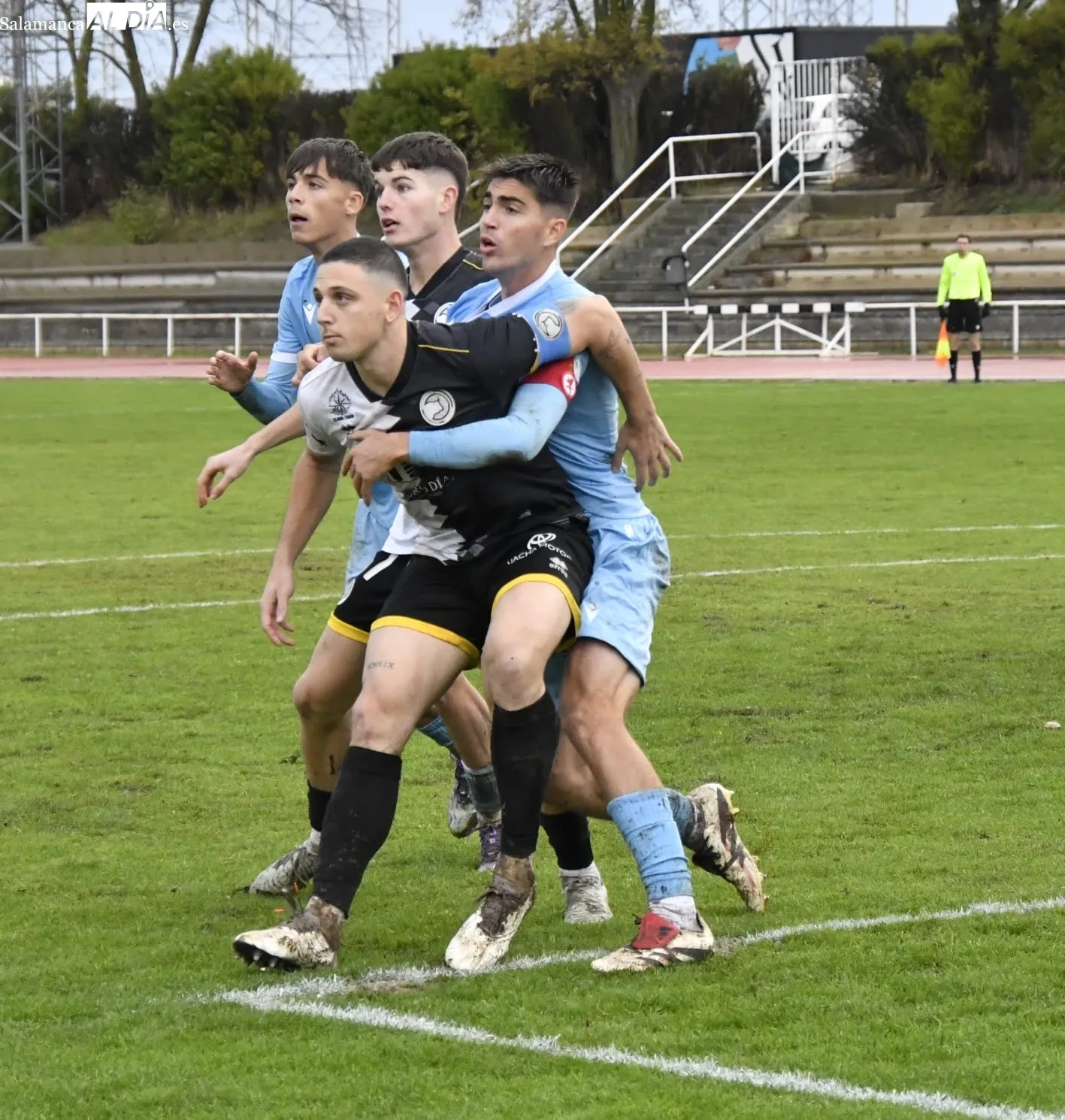 Foto 18 - FOTOS | Victoria del Santa Marta y empates del CD Guijuelo y Unionistas B