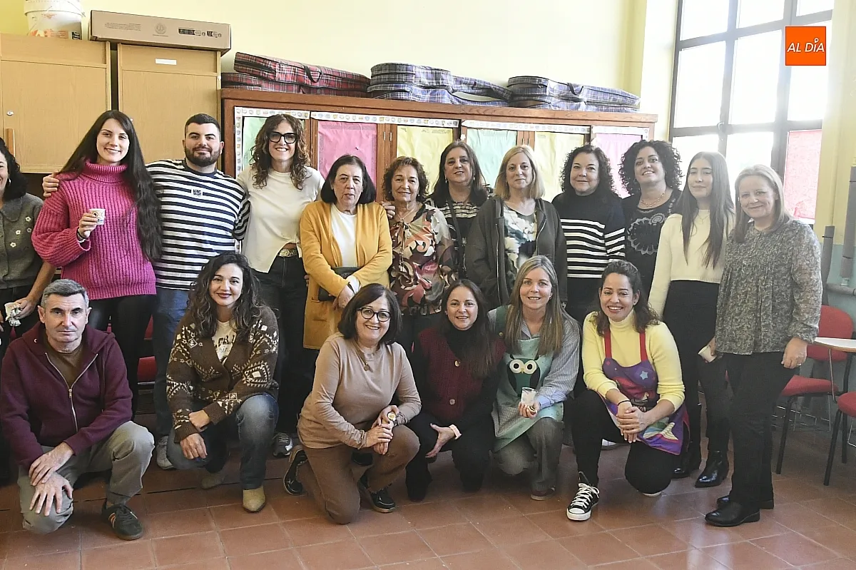 Actividades conjuntas entre alumnos, antiguas y futuras maestras del Centro
