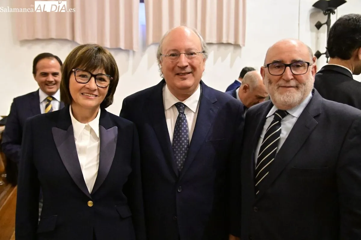 El Colegio de Graduados Sociales de Salamanca celebra su acto institucional en el Paraninfo de la USAL