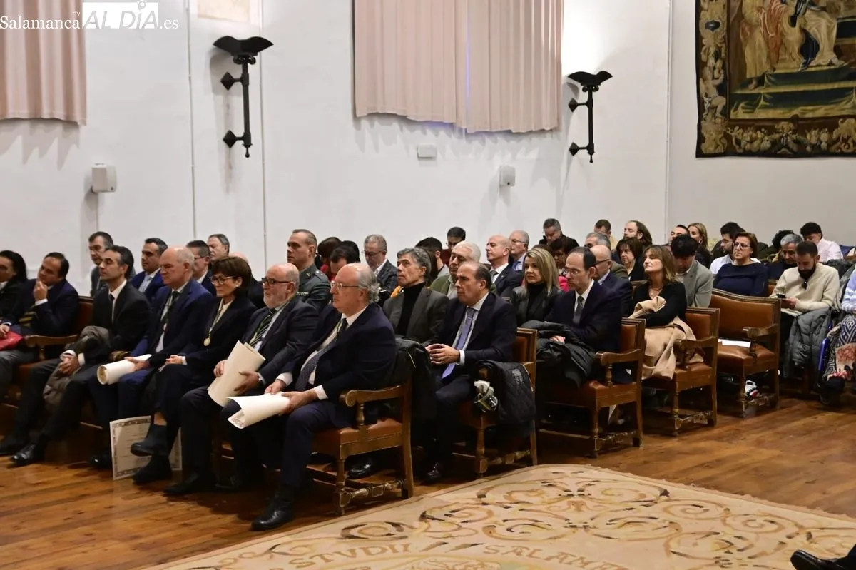 El Colegio de Graduados Sociales de Salamanca celebra su acto institucional en el Paraninfo de la USAL