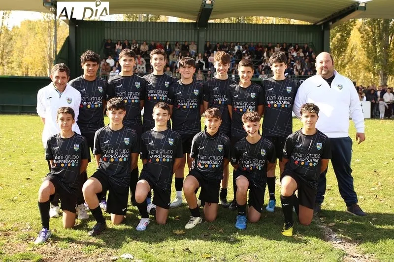 Foto 13 - El Alba de Tormes CF presenta a sus 160 jugadores para la temporada 2025-2026