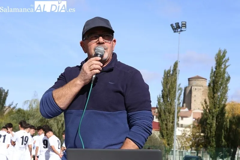 Foto 10 - El Alba de Tormes CF presenta a sus 160 jugadores para la temporada 2025-2026