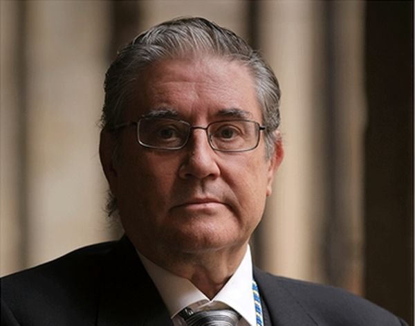 Conferencia sobre cirugía vascular en el Casino de Salamanca