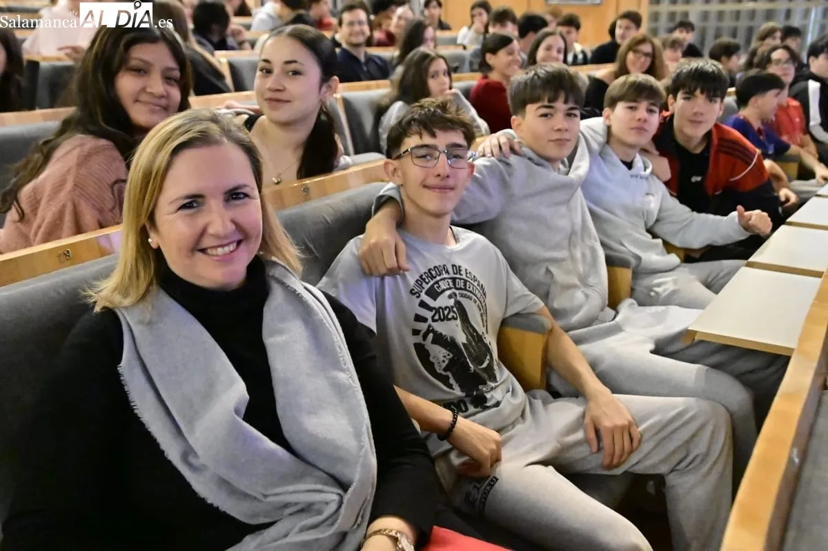 Charla de Toni Nadal en el Palacio de Congresos de Salamanca. Foto SALAMANCArtv AL DÍA