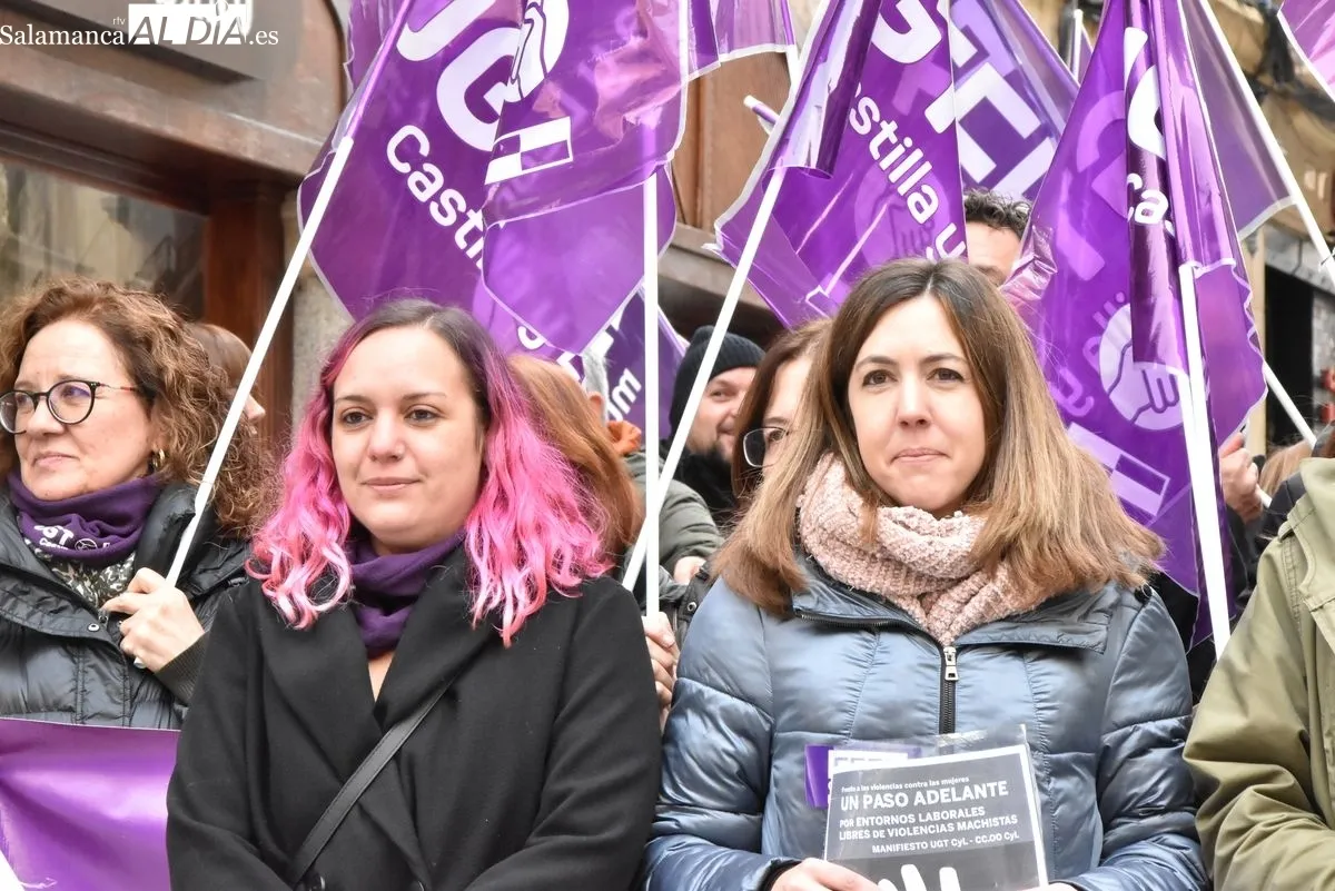 Concentración conjunta de UGT y CCOO en la Gran Vía de Salamanca. Foto de Vanesa Martins