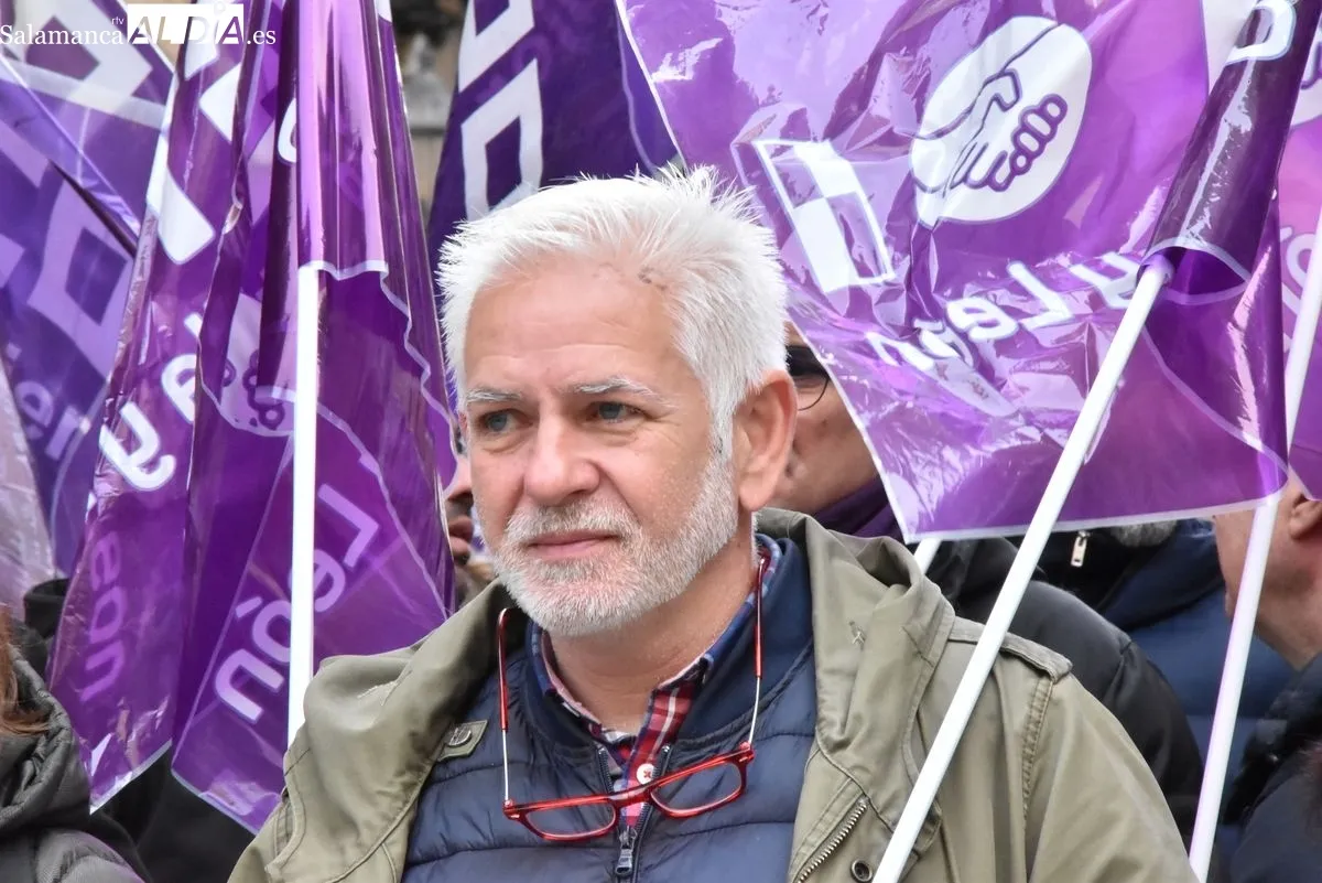 Concentración conjunta de UGT y CCOO en la Gran Vía de Salamanca. Foto de Vanesa Martins