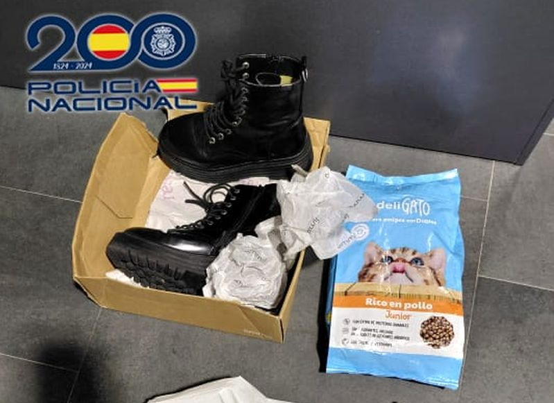 Detenido en Salamanca por robar 15 kg de embutido de un coche