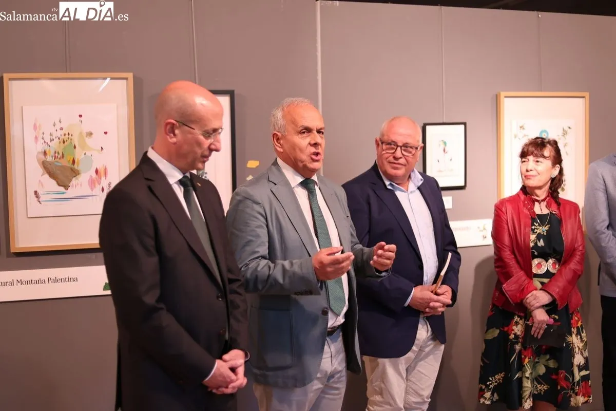 Foto 13 - FOTOS | Violeta Monreal inaugura su exposici&oacute;n "Cuando la Tierra Habla" en Salamanca