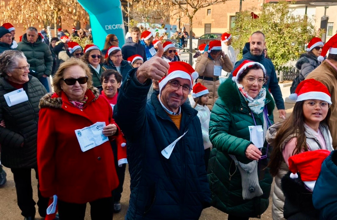 Babilafuente se vuelca de manera masiva con La Sonrisa de M4ría participando en la Marcha benéfica y el Mercado Navideño