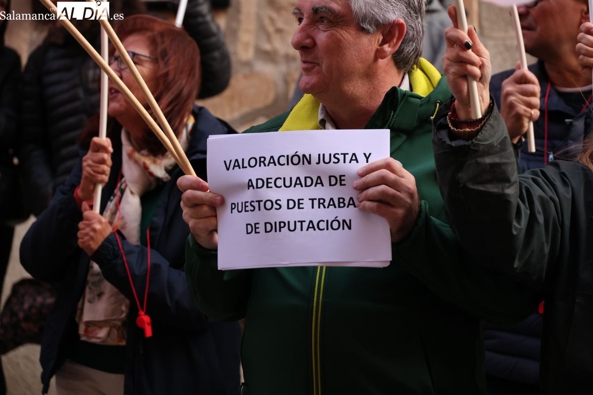 Trabajadores de la Diputación de Salamanca exigen una subida salarial