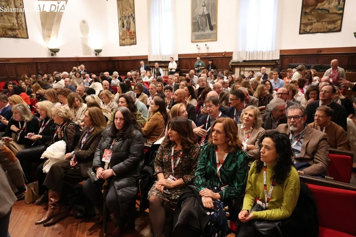 Alumni USAL da la bienvenida a los antiguos alumnos de las promociones de 1985, 1990 y 1995 | FOTOS: David Sañudo 