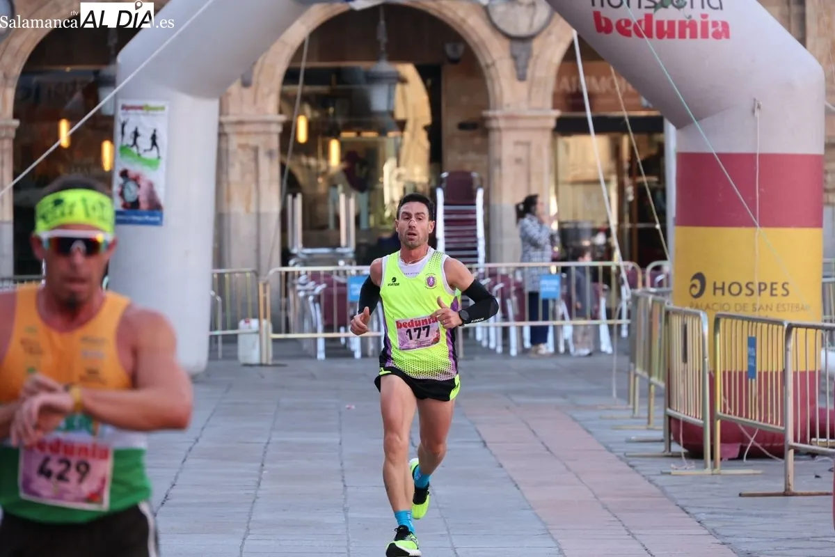 Salamanca alza la voz contra la violencia de género con una carrera multitudinaria | FOTOS: David Sañudo 